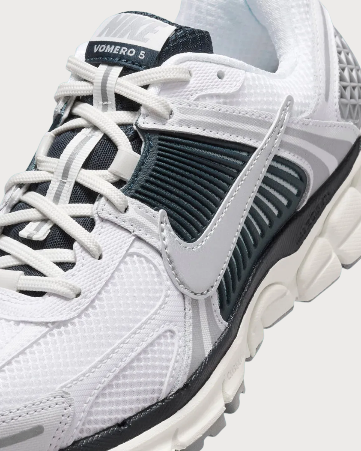 Nike Zoom Vomero 5 White Armory Navy (W)