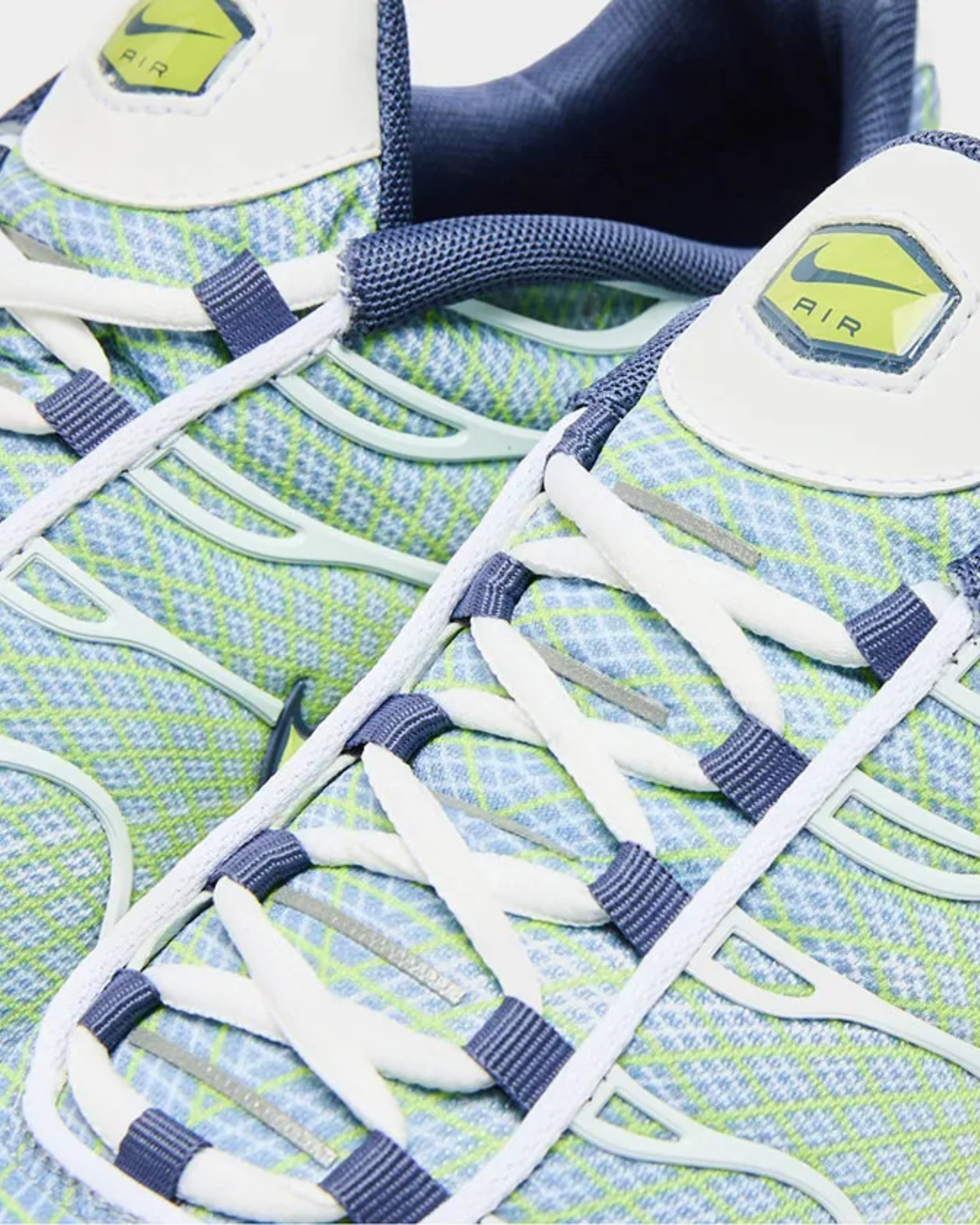 Nike Air Max Plus TN Wave Grid