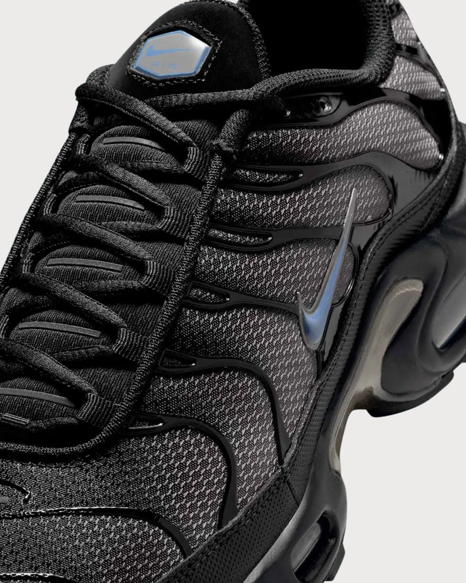 Nike Air Max Plus Black Diffused Blue 