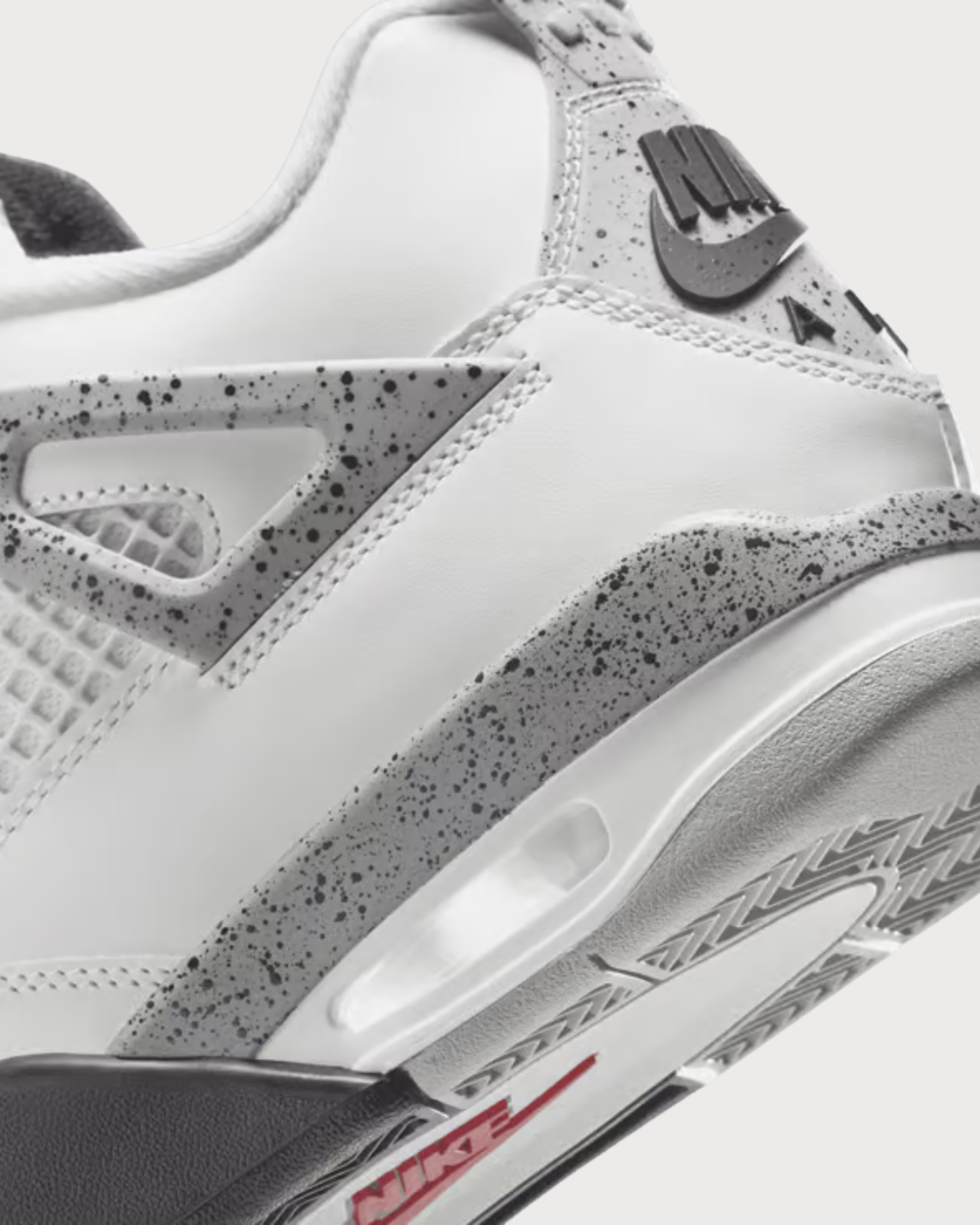 Air Jordan 4 Retro White Cement (2025) (GS) 