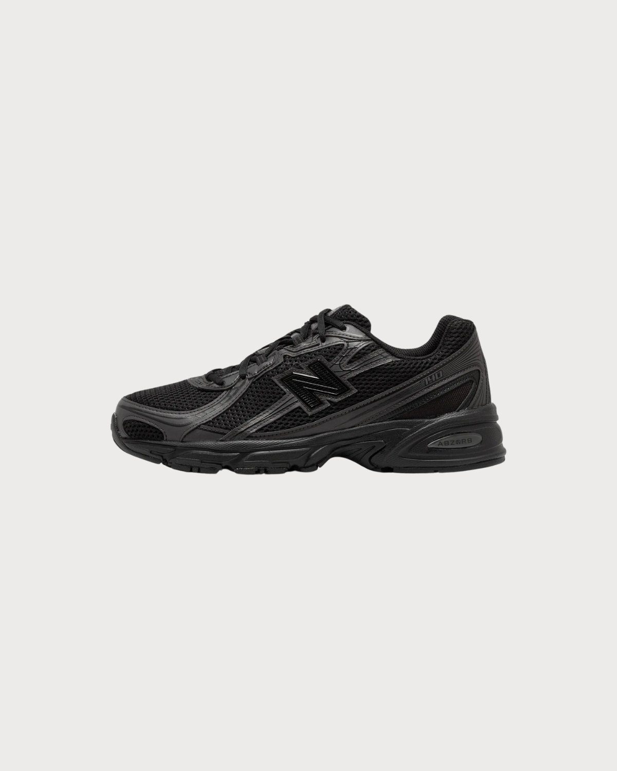 New Balance 740 Triple Black